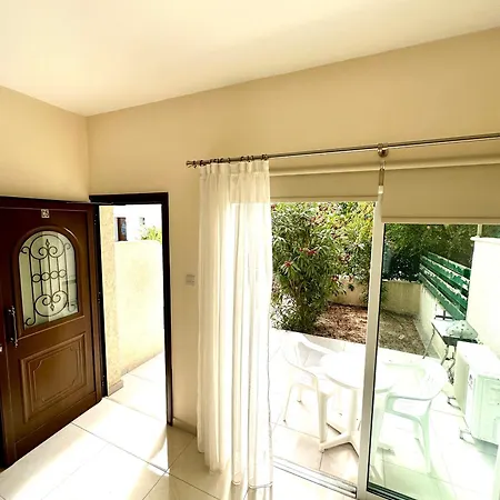 Avlida Luxury Annex דירה Paphos