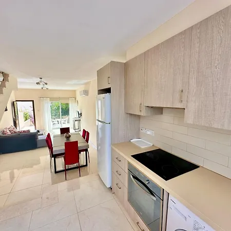 Avlida Luxury Annex * Пафос